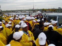 get out the vote volunteers